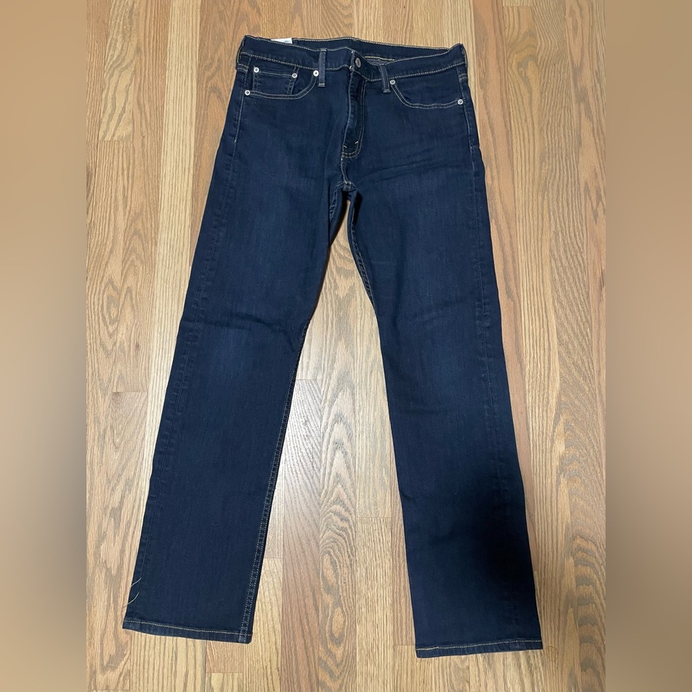 Levi’s 513 jeans